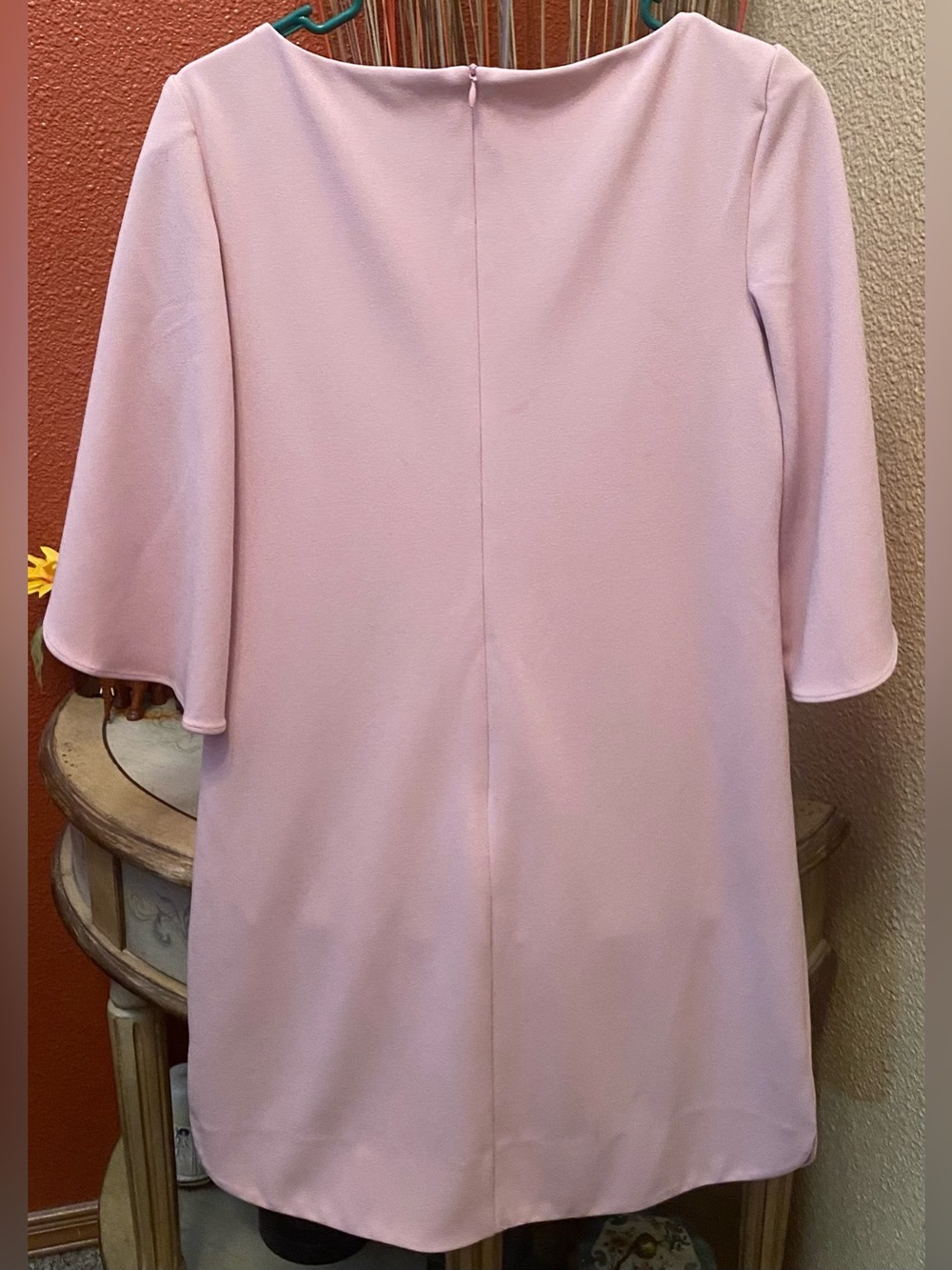 Vince Camuto - EUC - Tulip Sleeve Sheath Dress - Beautiful Amazing Condition - Picture 6 of 11